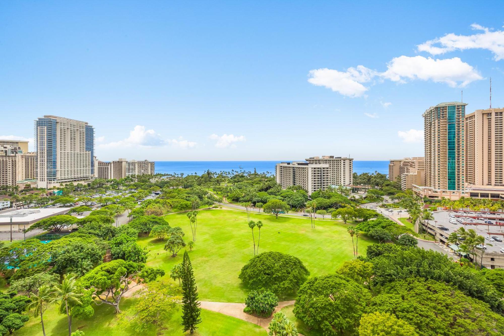 Luana Waikiki Hotel & Suites Гонолулу Экстерьер фото